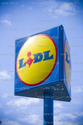 Dyskont spożywczy Lidl przy ul. Grunwaldzkiej w Gdańsku.
09.05.2018
fot....