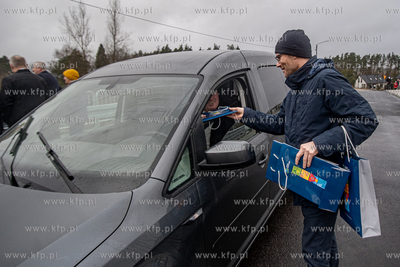 Oficjalne otwarcie wiaduktu w Niestępowie, który...