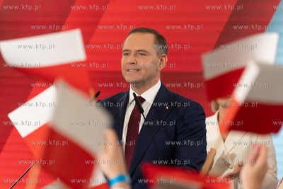 Gdańsk. Historyczna sala BHP. Wieczór wyborczy Karola...