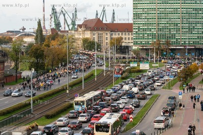 Gdańsk. "To jest Wojna" ! Sprzeciw wobec kontrowersyjnego...