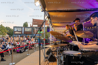 Gdańsk, Ołowianka. Jazz na Wyspie Nz. Koncert Hania...