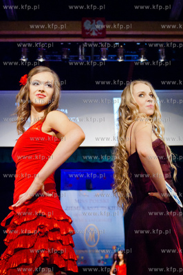 Gminny Dom Kultury w Pierwoszynie. Gala Finalowa Miss...