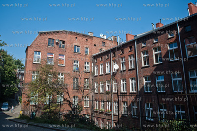 Gdansk. Kamienice przy ul. Biskupiej. 11.09.2012 fot....