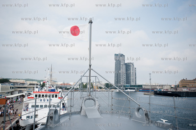 Gdynia. Nabrzeze Pomorskie. Uroczyste powitanie japonskiego...