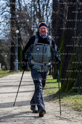 Gdansk. Podroznik Marek Kaminski startuje do kolejnego...