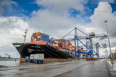 Gdansk. Terminal kontenerowy DCT. Kolejne zawiniecie...
