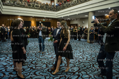 Sopot. Centrum konferencyjne hotelu Sheraton. Studniowka...