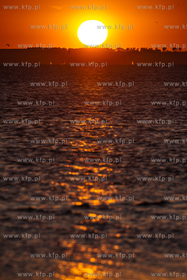 Zachod slonca na plazy w Kuznicy. 19.08.2015 fot. Mateusz...