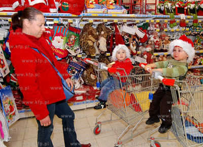 Hipermarket Port Rumia - Centrum Handlowe AUCHAN przy...