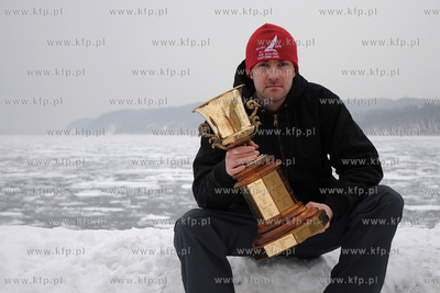 Gdynianin Michal Burczynski Mistrzem Swiata w bojerach...