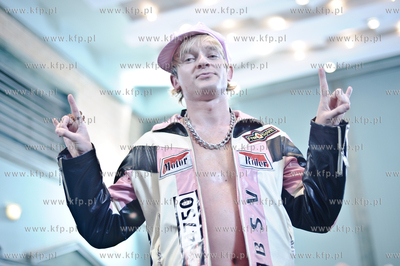 Casting do komercyjnego telewizyjnego programu stacji...