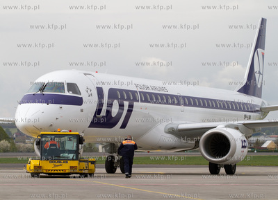 Gdansk Rebiechowo. Najnowsza maszyna Polskich Linii...