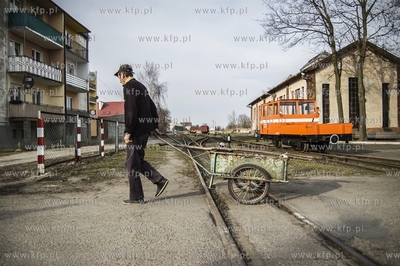 Zuławska Kolej Dojazdowa. Przejazd drezyna motorowa...