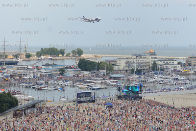 Gdynia - 4. przystanek Mistrzostw Swiata Red Bull Air...