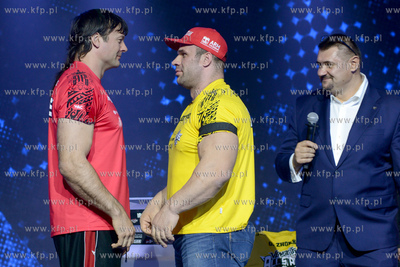 Hala Sportowo - Widowiskowa w Rumi. Konferencja prasowa...