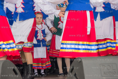 Festyn kociewski w Zblewie. Kociewski zespół Familia...