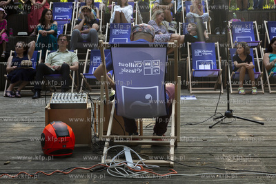 Amfiteatr w parku w Wojanowie. Otwarcie wystawy pochodzącego...