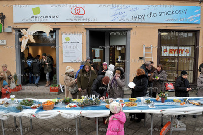 Gdansk Oliwa. Wigilia Oliwska przed siedziba galerii...