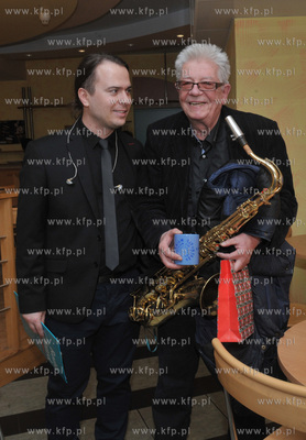Jazzman Przemek Dyakowski koncertowo swietowal 80 urodziny...