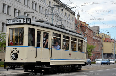 Gdańsk. Oficjalna prezentacja zabytkowego tramwaju...