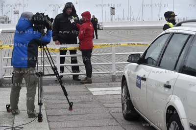 Sztorm i wiatr w Sopocie. Molo zostało zamknięte...