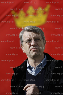 Boisko Zespolu Szkol Ogolnoksztalcacych nr 8 przy ul....