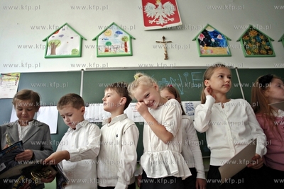 Gdansk. Szkola podstawowa nr 50. Zakonczenie roku szkolanego...