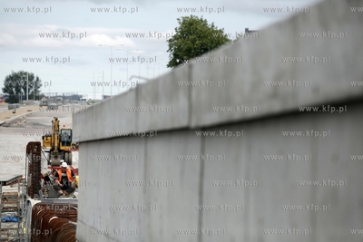 Gdansk. Prace przy budowie wezla drogowego na Letnicy...