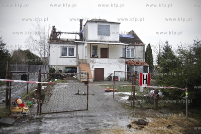 Dorota Kloc z mężem Marcinem i córkami 5-letnią...