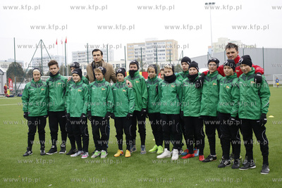 Gdansk Zaspa. Pilkarski turniej dzikich druzyn Do przerwy...