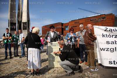Gdansk. Uroczystosci 25 rocznicy podpisania Porozumien...