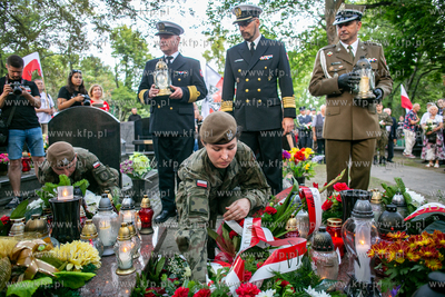 Cmentarz Garnizonowy w Gdańsku. Uroczystości 76....