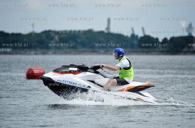 Plaza w Gdansku - Brzeznie . Jetskirace - Mistrzostwa...