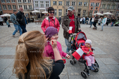 Gdansk. Dlugi Targ. Kolo Gdanskie Stowarzyszenia Mlodzi...