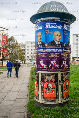 Gdynia. Kampania wyborcza do samorzadu. Plakaty wyborcze...