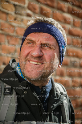 Gdansk. Podroznik Marek Kaminski startuje do kolejnego...