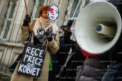 Gdańsk. Droga (kobiet) Przez Męki - Marsz przeciw...