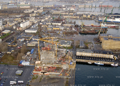 Gdynia z lotu ptaka. Nz. w okolicach Skweru Kosciuszki,...