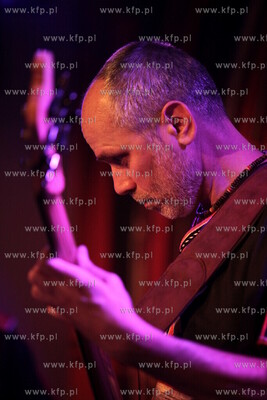 Klub Versalka w Sopocie. Koncert projektu Wojtka Staroniewicza...