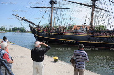 Gdansk. HMS Bounty, replika XVIII wiecznego zaglowca...
