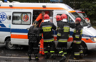 W okolicach Chojnic na skrzyzowaniu drogi krajowej...