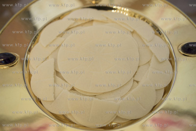 Pelplin. Msza Swieta Krzyzma w Wielki Czwartek w Bazylice...