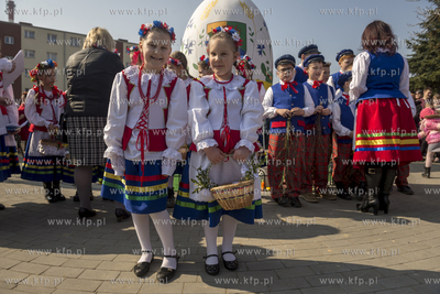 Odsloniecie "Kociewskiej pisanki". Duza, bardzo duza,...