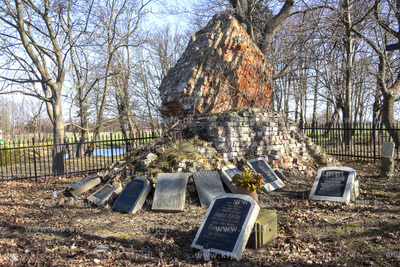 Bogatka, wieś w gminie wiejskiej Pruszcz Gdański...