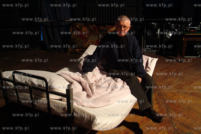 Andrzej Glowinski - kompozytor z teatru Wybrzeze w...