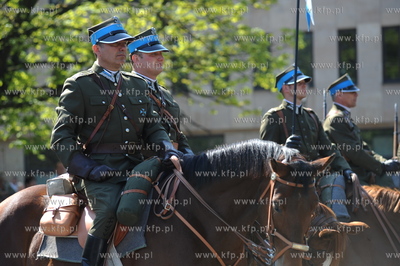 Gdansk. Obchody rocznicowe Konstytucji 3 Maja, kwiaty...