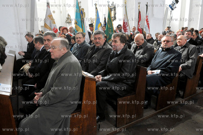 Bazylika Mariacka w Gdansku. Uroczystosci pogrzebowe...