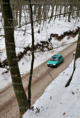 Lesna droga pomiedzy Sulminem na Kaszubach, a Otominem....