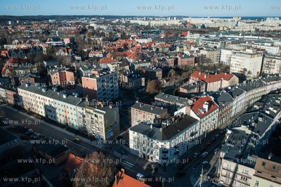 Gdańsk Wrzeszcz. Widok z podnośnika z Komendy Wojewódzkiej...