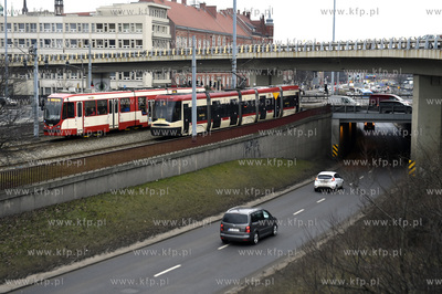 Gdańsk. Węzeł Okopowa. Tramwaje Duwag N8c Dortmund...